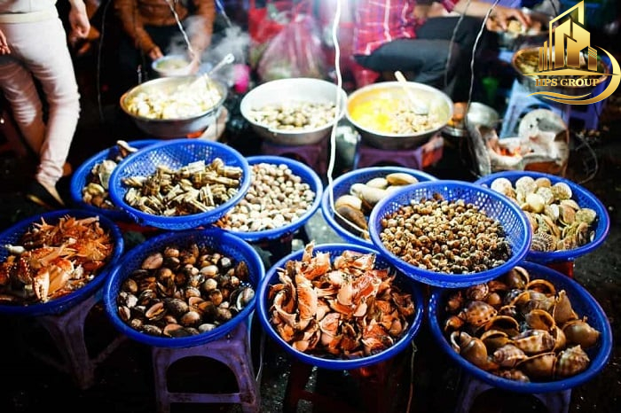Ăn đêm Nha Trang: Top Món Ngon & Địa chỉ 2025